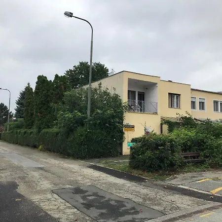 Danka * Bük